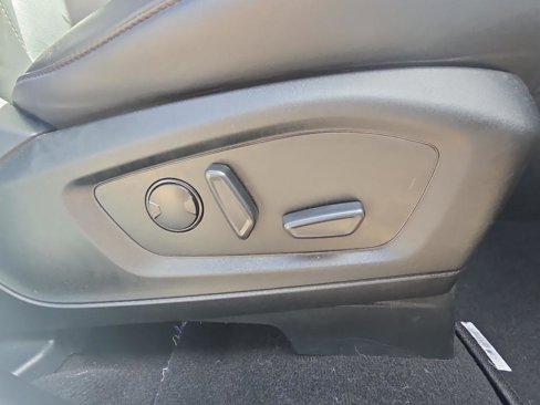 Used 2023 Ford Explorer XLT w/ Equipment Group 202A image 29