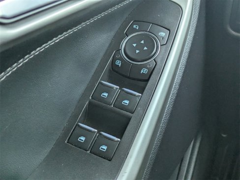 Used 2020 Ford Explorer Limited image 23