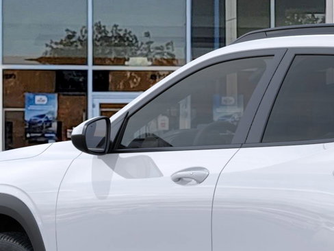 New 2025 Chevrolet Trax LT w/ Driver Confidence Package image 12