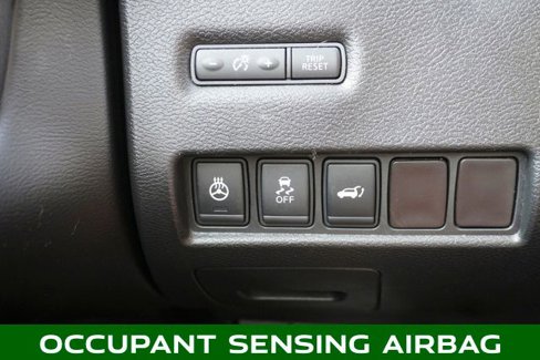 Used 2016 Nissan Murano SV image 25
