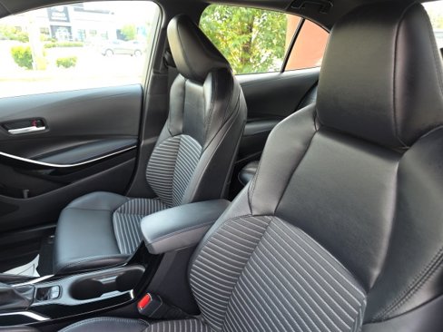 Used 2022 Toyota Corolla XSE image 10