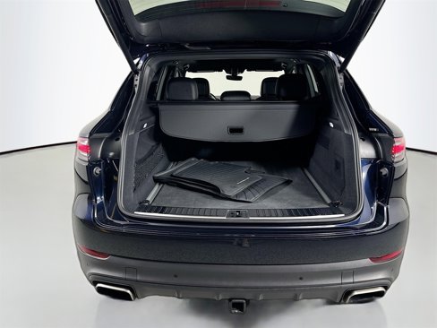 Certified 2023 Porsche Cayenne image 38
