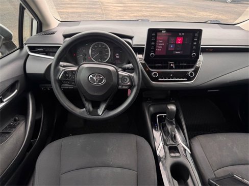 Used 2020 Toyota Corolla LE image 10