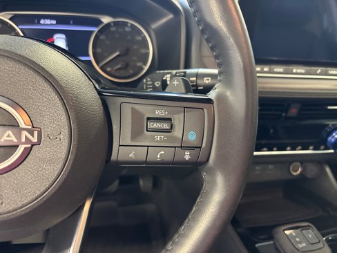 Used 2022 Nissan Rogue SV w/ SV Premium Package image 30