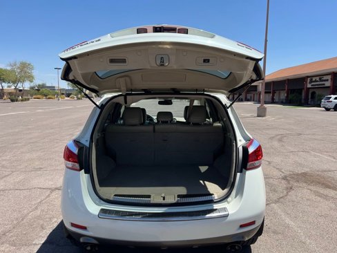 Used 2011 Nissan Murano LE w/ Navigation Pkg image 13