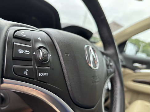 Used 2018 Acura MDX SH-AWD image 11