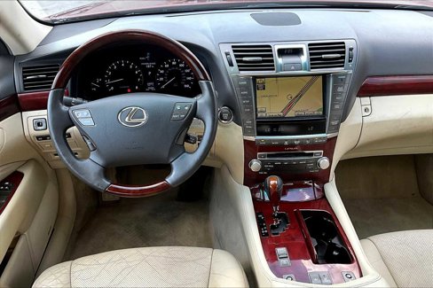 Used 2010 Lexus LS 460 image 5