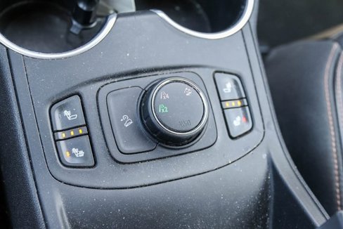Used 2018 GMC Terrain Denali w/ Advanced Safety Package image 22