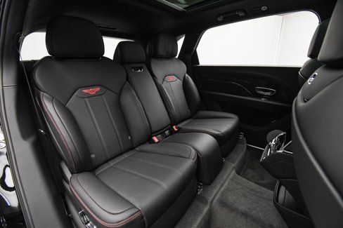 Used 2024 Bentley Bentayga Extended Wheelbase image 47