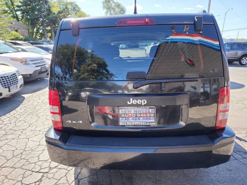 Used 2012 Jeep Liberty Sport image 19