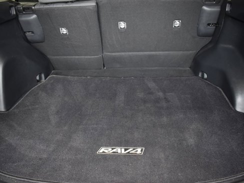 Used 2023 Toyota RAV4 XLE image 20