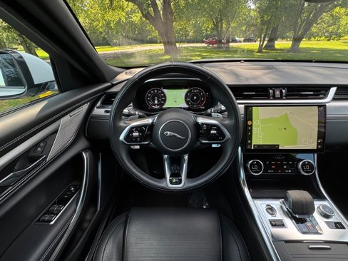Used 2021 Jaguar XF R-Dynamic SE image 56