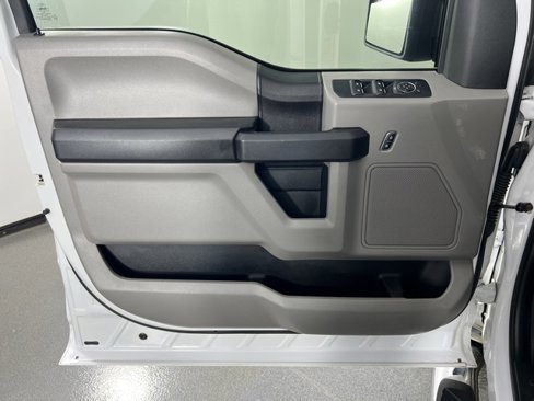 Used 2015 Ford F150 XL w/ Equipment Group 101A Mid image 10