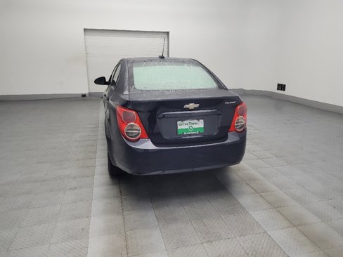 Used 2015 Chevrolet Sonic LS image 6