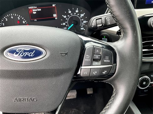 Used 2022 Ford Escape SE w/ Cold Weather Package image 24