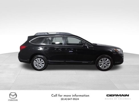 Used 2018 Subaru Outback 2.5i Premium image 4