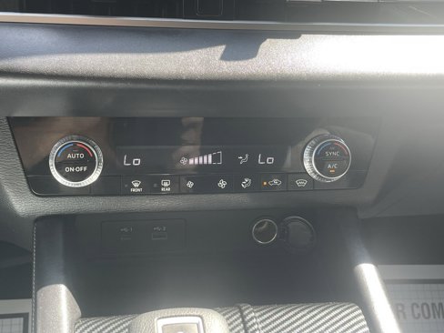 Used 2022 Mitsubishi Outlander ES image 34