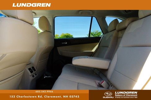 Used 2017 Subaru Outback 2.5i Limited image 19