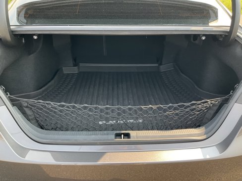 Used 2018 Toyota Camry SE image 23