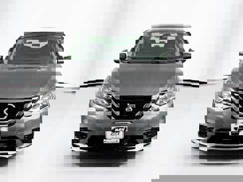 Used 2019 Nissan Sentra SV image 4