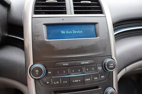 Used 2015 Chevrolet Malibu LS image 16