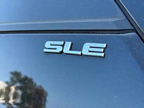 Certified 2018 GMC Terrain SLE w/ Driver Convenience Package image 12