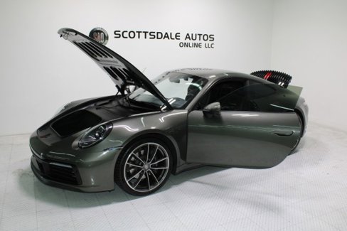 Used 2023 Porsche 911 Carrera image 37