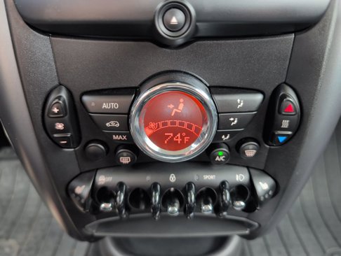 Used 2015 MINI Cooper Paceman S image 13