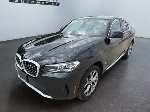 Used 2025 BMW X4 xDrive30i image 10