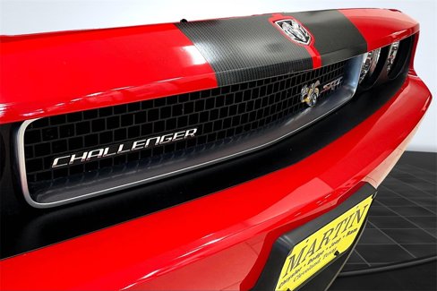 Used 2009 Dodge Challenger SRT8 image 24
