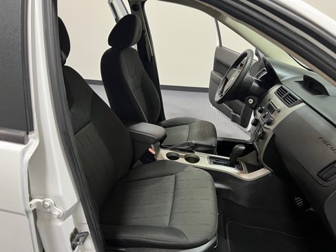 Used 2008 Ford Focus SE image 14