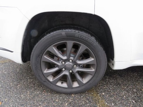 Used 2018 Jeep Grand Cherokee High Altitude image 29