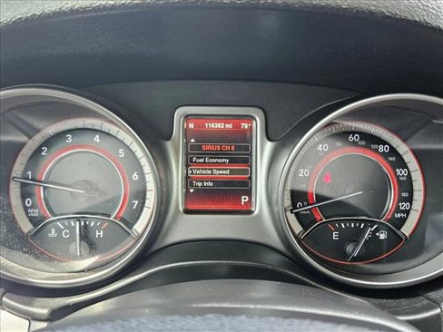 Used 2015 Dodge Journey Crossroad w/ Flexible Seating Group image 11