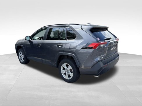 Certified 2020 Toyota RAV4 XLE image 3