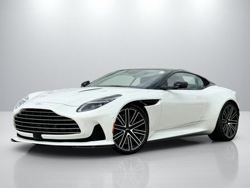 Used 2024 Aston Martin DB12 Coupe image 7