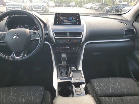 Used 2018 Mitsubishi Eclipse Cross SEL image 2