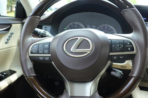 Used 2016 Lexus ES 350 image 27