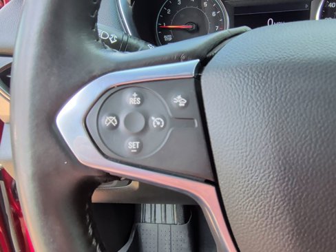 Used 2022 Chevrolet Traverse LT image 17