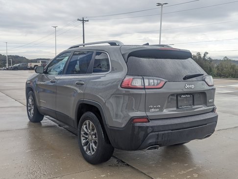 Used 2019 Jeep Cherokee Latitude Plus w/ Cold Weather Group image 8