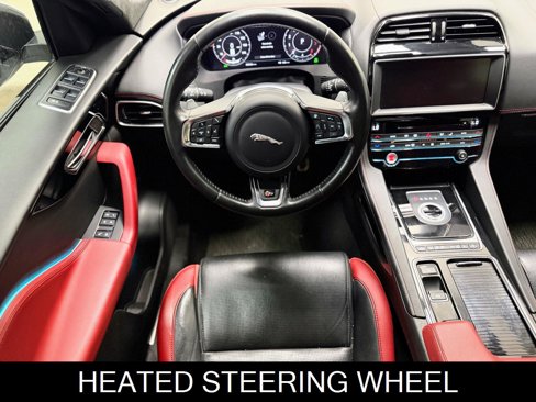 Used 2019 Jaguar F-PACE S image 2
