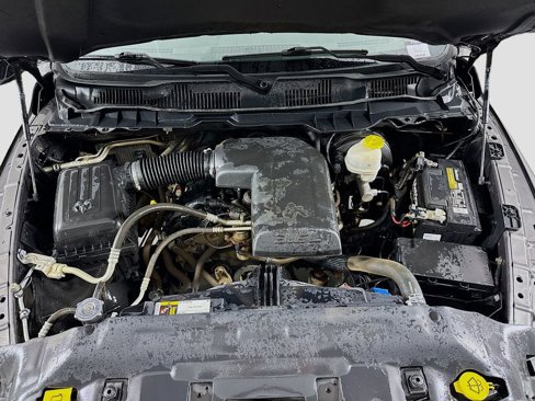 Used 2021 RAM 1500 Classic SLT image 30