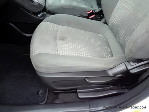 Used 2017 Chevrolet Sonic LT image 7