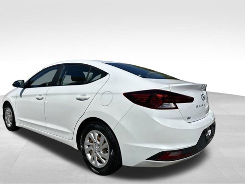 Used 2019 Hyundai Elantra SE w/ Cargo Package image 9