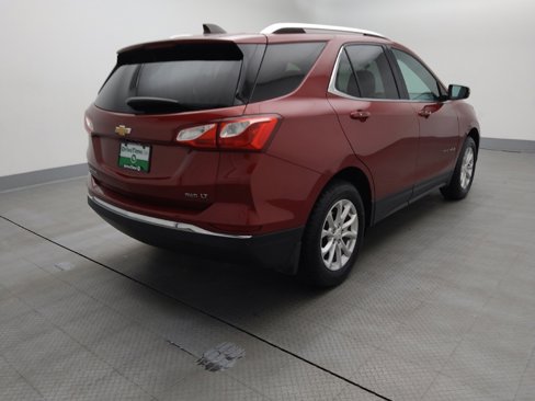 Used 2018 Chevrolet Equinox LT w/ Sun & Infotainment Package image 9
