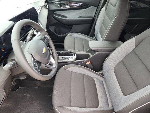 New 2025 Chevrolet TrailBlazer LT w/ Convenience Package image 9