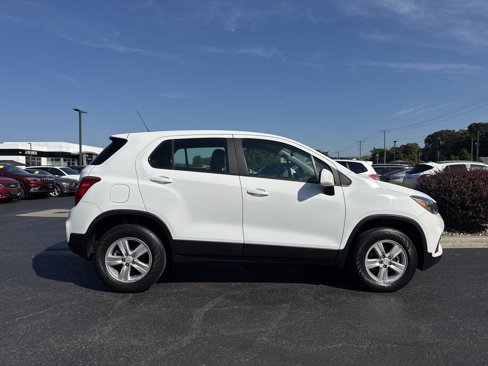 Used 2021 Chevrolet Trax LS image 4