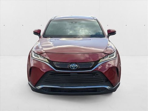 Used 2021 Toyota Venza XLE w/ Carpet Mat Package (TMS) image 2