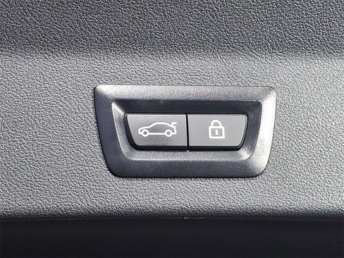 Used 2021 BMW X3 xDrive30i w/ Premium Package image 31