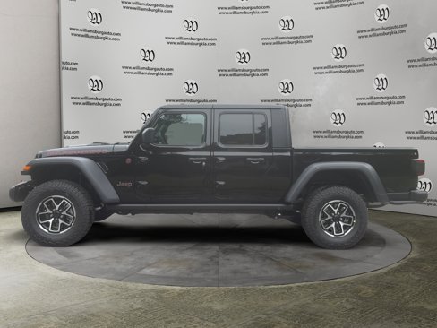 New 2025 Jeep Gladiator Rubicon image 2