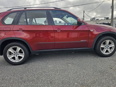 Used 2011 BMW X5 xDrive35d image 8